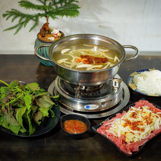 Bò Nướng Mỡ Chài Ba Sang